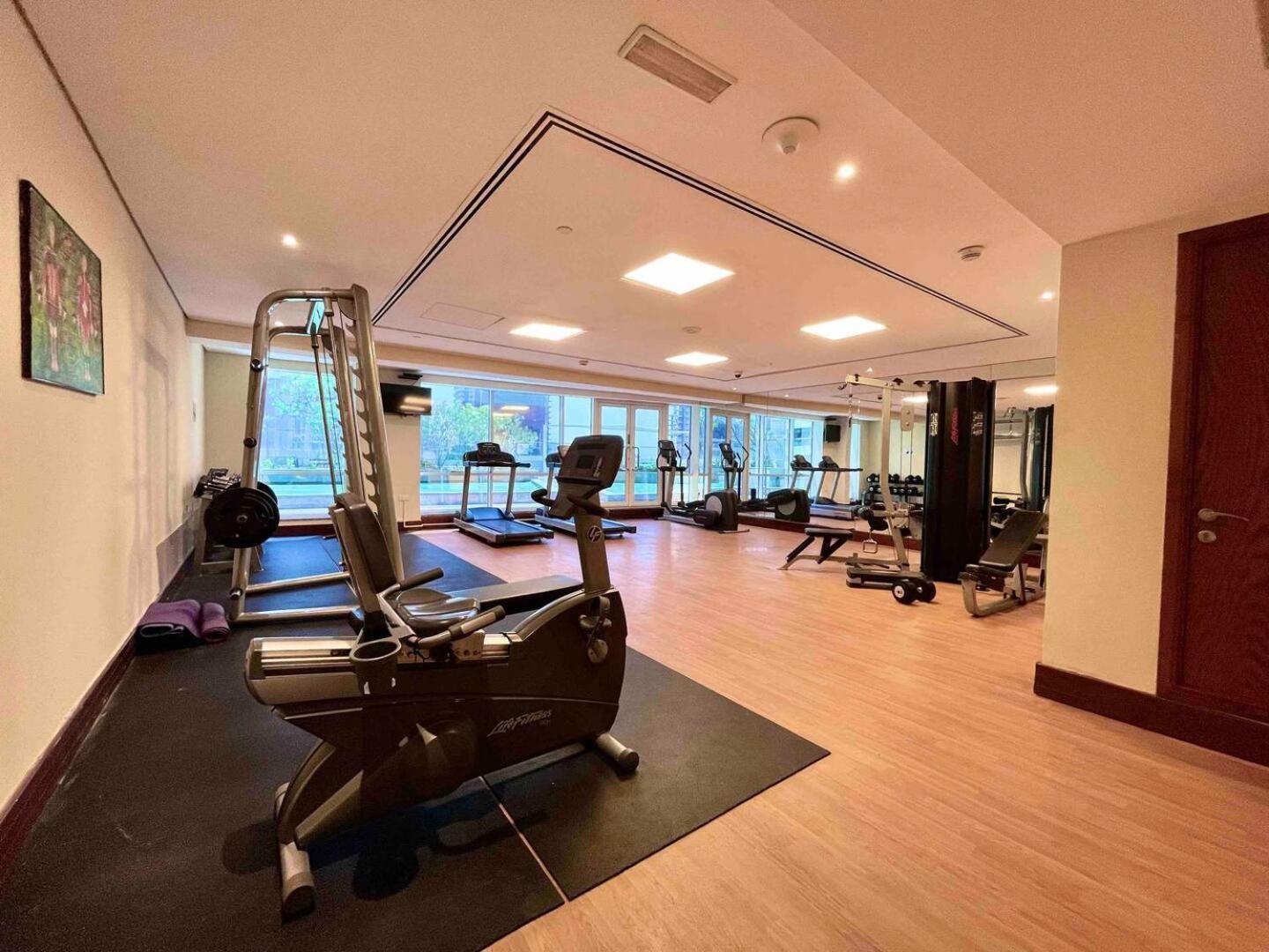 Apartment Next To Metro Unique 2bed Wlarge Balcony