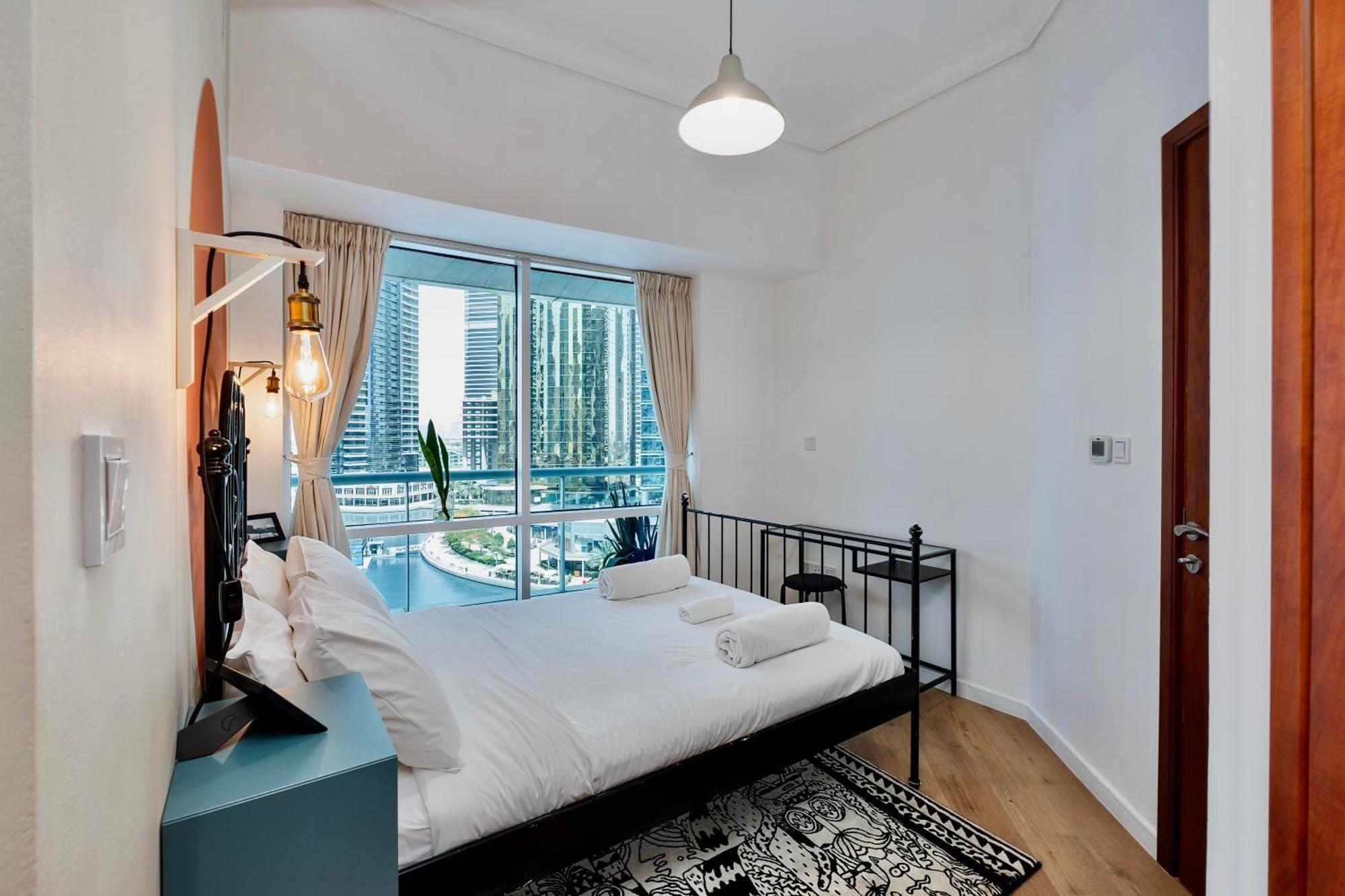 Apartment Next To Metro Unique 2bed Wlarge Balcony Dubai