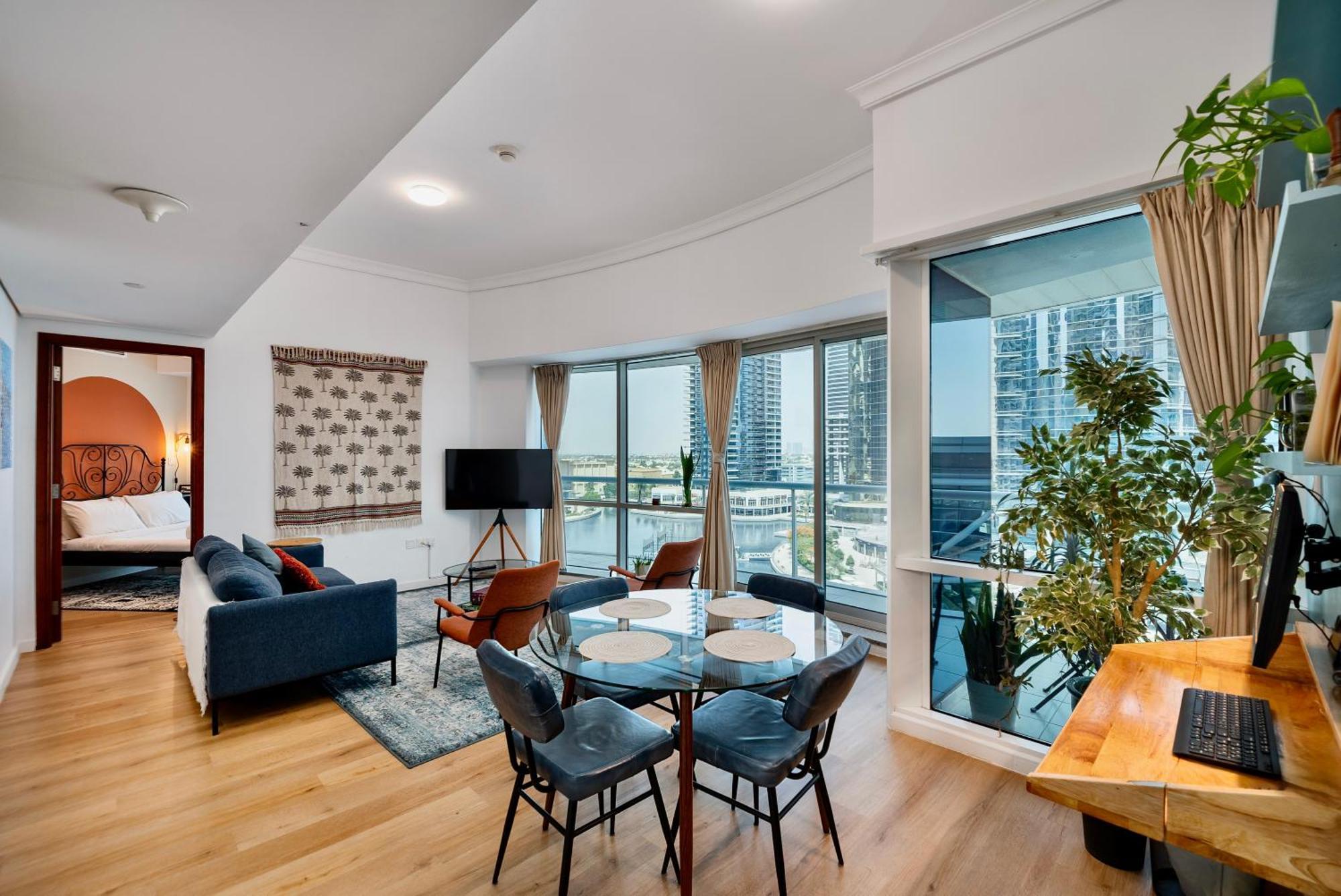 Next To Metro Unique 2bed Wlarge Balcony Apartment