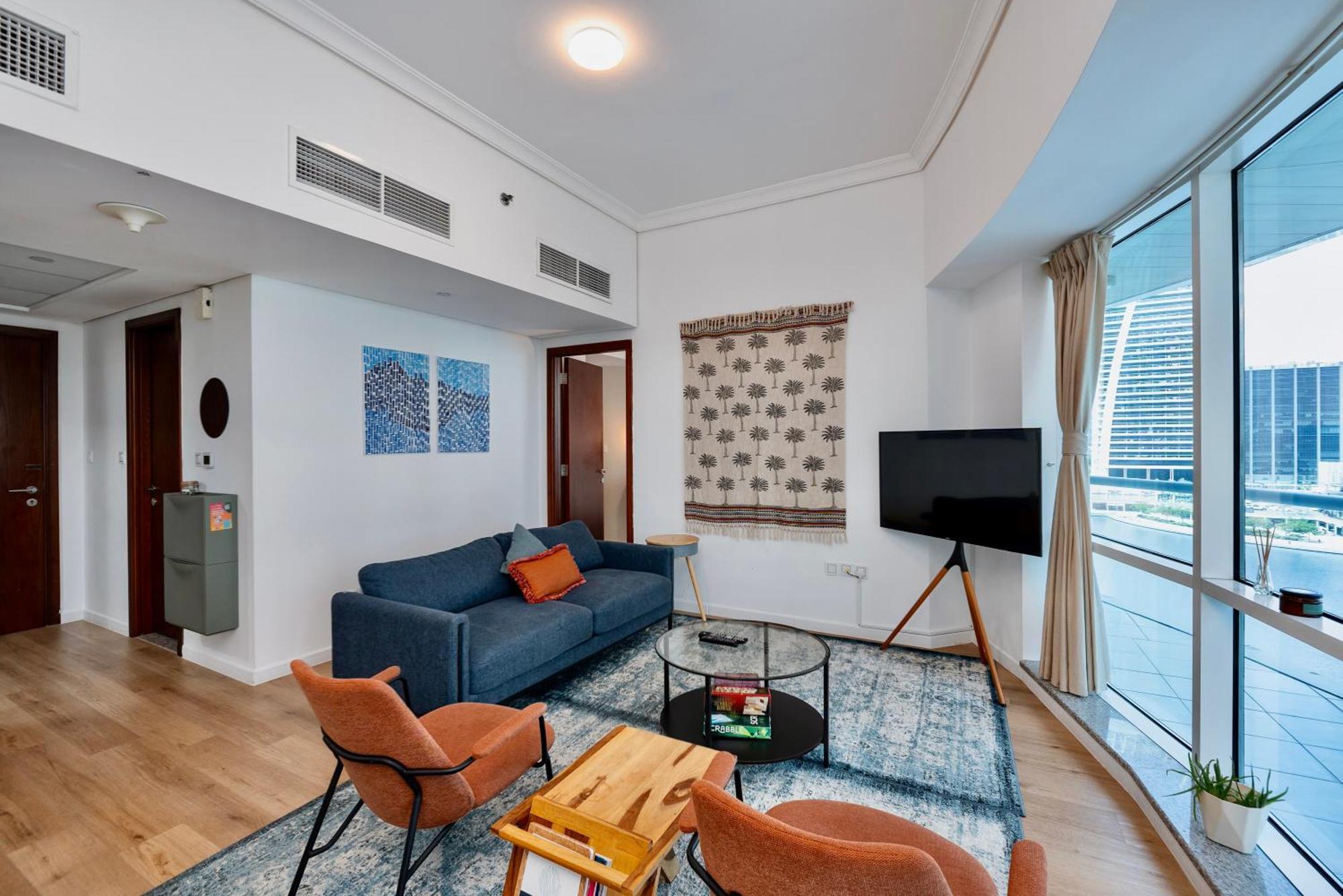 Apartment Next To Metro Unique 2bed Wlarge Balcony *